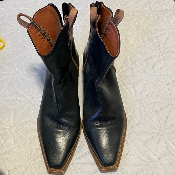 Free People We The Free Wesley ankle boots Black and Tan leather size US 7 - Picture 5 of 15